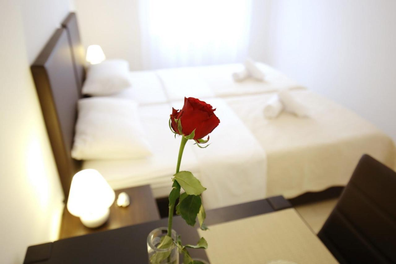 Sites Of Zadar Rooms Exterior photo