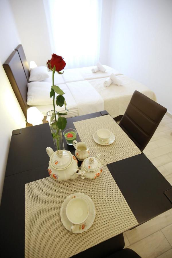 Sites Of Zadar Rooms Exterior photo